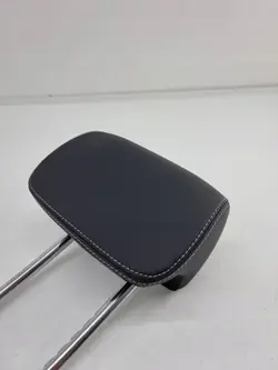 ESP35757 Takaistuimen päänoja oikea Mercedes-Benz EQA