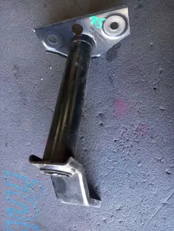 Chassidelar Skoda Octavia Mk2 (1Z) 5K0825921