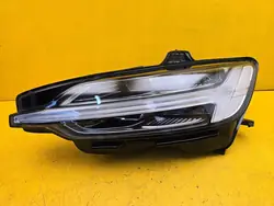 Volvo V60 S60 II Etu Vasemman Full LED Lamppu 32314189