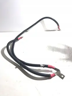 Terminal positivo BMW 5 F10/F11 OEM 7584683