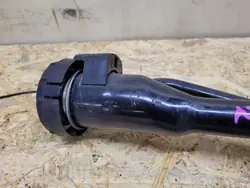 Tuyau de remplissage réservoir OEM SKU24435 Mazda 6