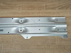 OEM 8499413 Alatunnelin vahvike BMW G26:lle