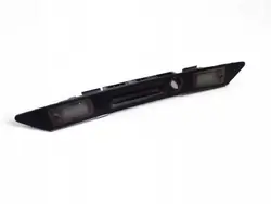 Oikea rekisterikilven valon kiinnike OEM 8e0827657e