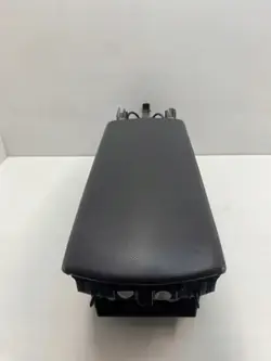 Mercedes-Benz Armstöd OEM A2306807950 - Begagnad