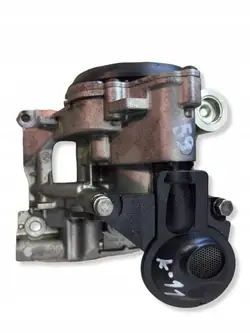 Bomba de óleo BMW MINI usado OEM 7823007