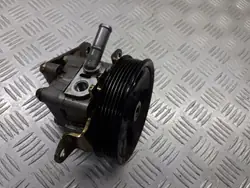 Pompe de direction assistée Nissan OEM 7613955133 Occasion