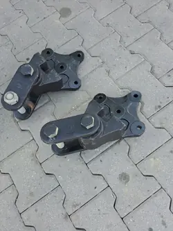 GC46 5335 BB Support Ressort Gauche/Droit Ford F-MAX