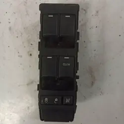 PANEL DE VIDRO FRONTAL ESQUERDO JEEP COMPASS 04602780AA