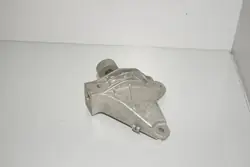 BMW 5 F10 moottorin oikea tuki OEM 22116775911