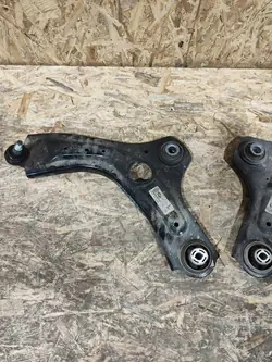 RENAULT ARKANA Controlearm Links Rechts 545010016R 545003437R