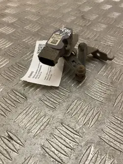 Sensor Nível Suspensão Traseira Volvo XC90 2019 OEM 31360331