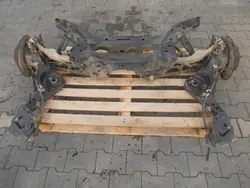 Travesaño trasero ap1 para Nissan Qashqai J10 - Usado