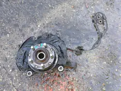 Subaru OE LUK1126 Vänster Framhjulsnav