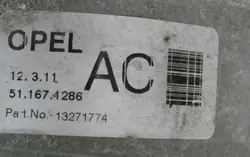 Moottorin tuki OEM 13271774 Opel Meriva B 1.4:lle