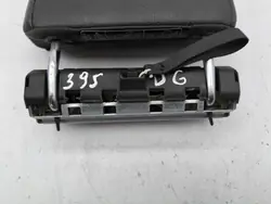 Volvo XC90 2005 Takaistuimen päänoja oikea OEM AMD118244