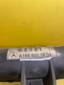Waterradiator Mercedes W168 OE 1685001602
