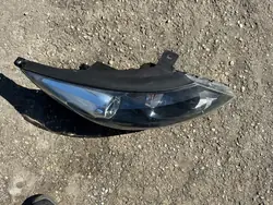 KIA SPORTAGE III Faro Derecho Original Kia 921023U210