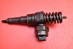 Einspritzpumpe OEM 038130073J für VW Golf 4 1.9 TDI