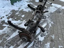 Poutre Suspension Arrière OEM I30 3 KOMBI Complète
