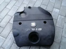 Tampa motor Audi OE 038103925E - Usado
