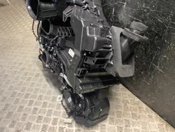 Tesla Blästerhus OEM 1494714-98-C Begagnad