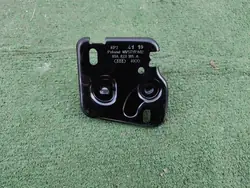 Audi Q2 Q3 81A motorlås vänster OEM 81A823185A