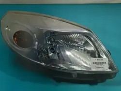 Oikea ajovalaisin Dacia Sandero I 08-12 OEM 8200733877