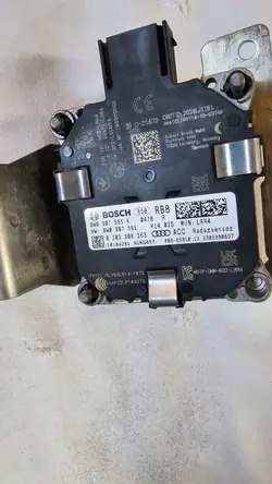 Radar Distronic Droit Audi A4 B9 A5 OEM 8W0907561K