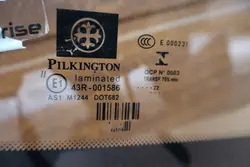 Pare-brise avant Citroen C3 III OEM avec capteur 2022