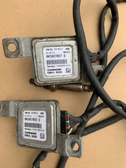 Sensor NOx Audi OE 8K0 907 807 E, Estado Usado