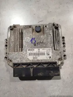 Motorstyrning Opel Zafira B 0281014194