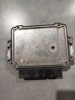 Contrôleur de moteur Opel Zafira B 0281014194