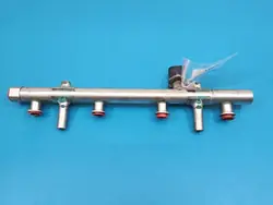 Inspuitrail sensor OEM 06K133317G voor Audi A4 B9