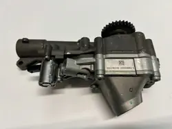 Pompe à huile OEM A2741800200 pour Mercedes C/E/GLC 2.0D