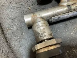 Sensor pressão combustível OEM P5PR13150 para Mazda 2