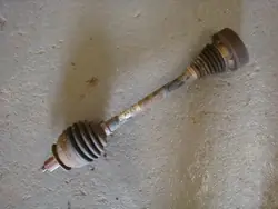 VW Polo 6C Audi A1 8X Fabia III Vänster kort drivaxel 1.4 TDI OEM 6C0407271E