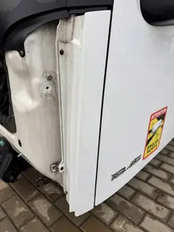 Vasen oven saranasuojus Mercedes Actros MP4:lle