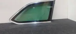 Hintere rechte Scheibe OEM 5E9845298 für Skoda Octavia III