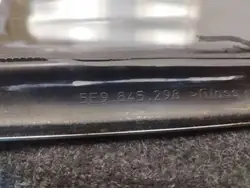 Bakre höger ruta OEM 5E9845298 för Skoda Octavia III