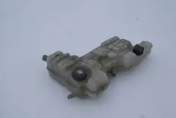 Réservoir d'expansion de liquide de refroidissement OEM 82582817 Volvo