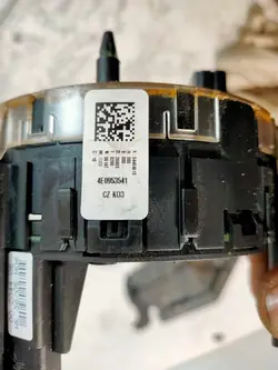 Stuurwiel Klokveer Audi A4 A6 Exeo 4E0953541
