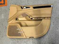 Porsche Cayenne II 7P Ovenkoriste Oikea Etu OEM 7P5867012C