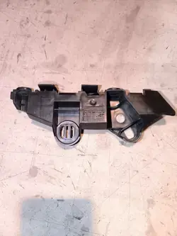 Supporto paraurti anteriore destro Opel Corsa E