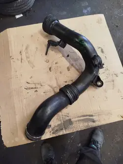 Intercoolerslang Audi A3 8P 2.0 TDI OEM 1K0145770D