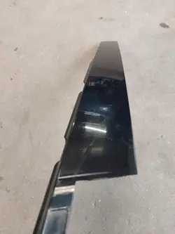 Bentley Bentayga Etu-Vasen Ovenlista OEM 36A837901