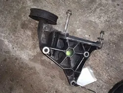 Soporte compresor aire acondicionado OEM 24459840 para Opel Astra J