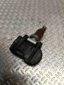 Reifendrucksensor OEM S180052072B für Hyundai H-1/Starex