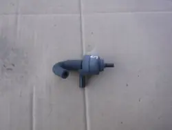 Tyhjiöventtiili OEM 1074700893 Mercedes W116/W126