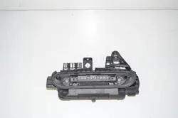 BMW 5A0C432 Takaoikea ovenkahva - Käytetty OEM