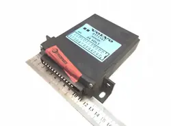 Relé Volvo 3171147 - Pieza OEM usada